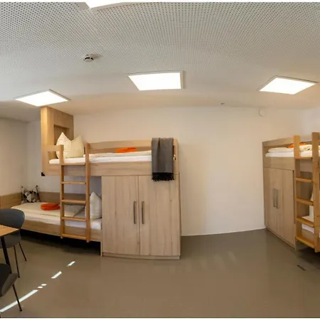 Bak Stmk Gastro Gmbh Hotel *