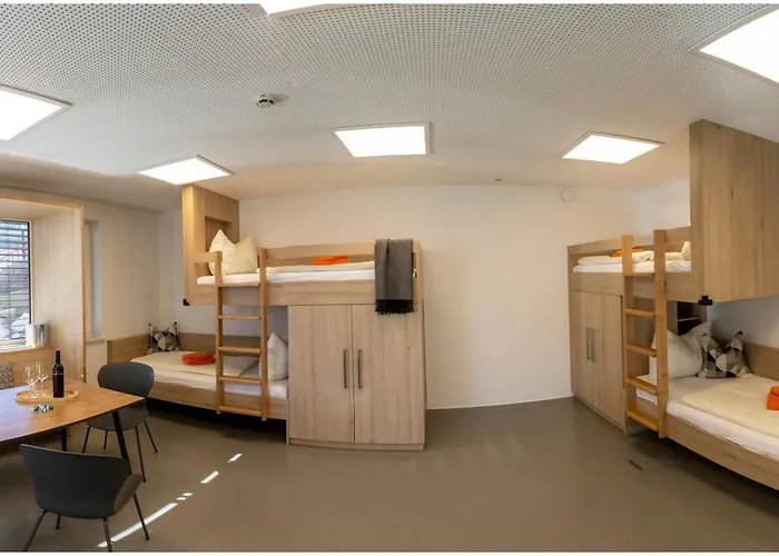 Bak Stmk Gastro Gmbh 酒店 *